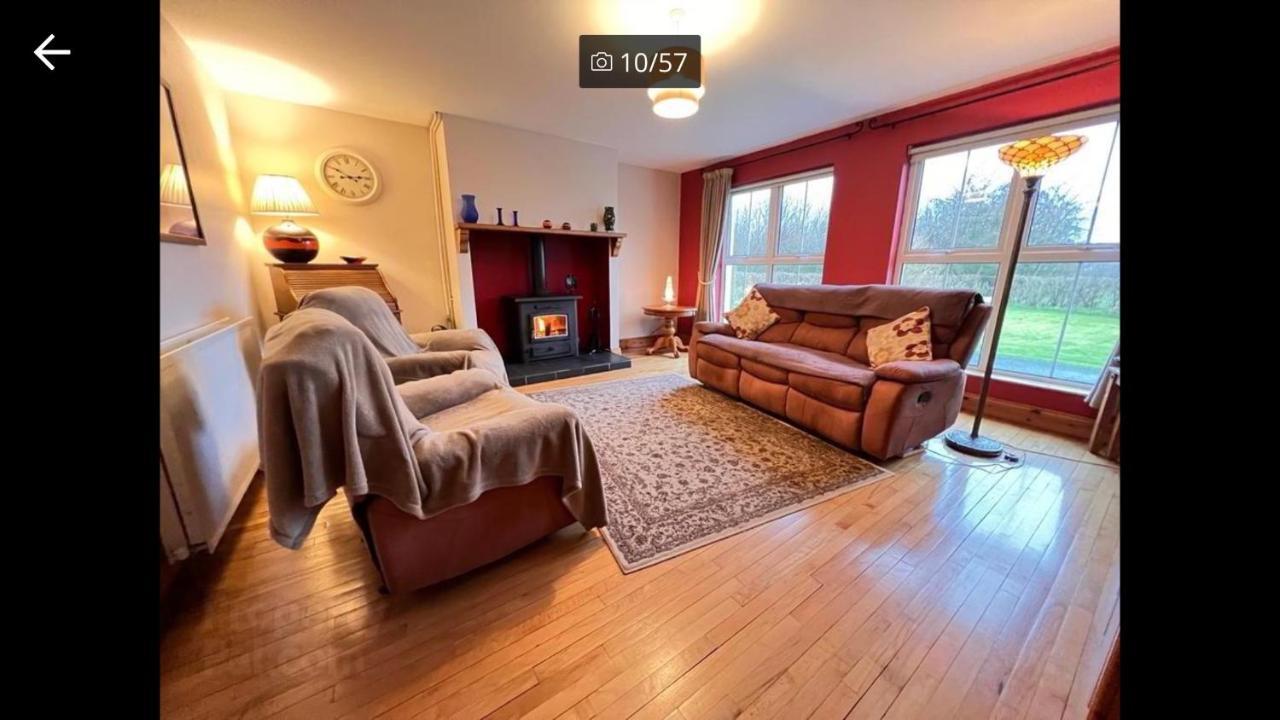 ブッシュミルズ Asdee House Bed & Breakfast エクステリア 写真