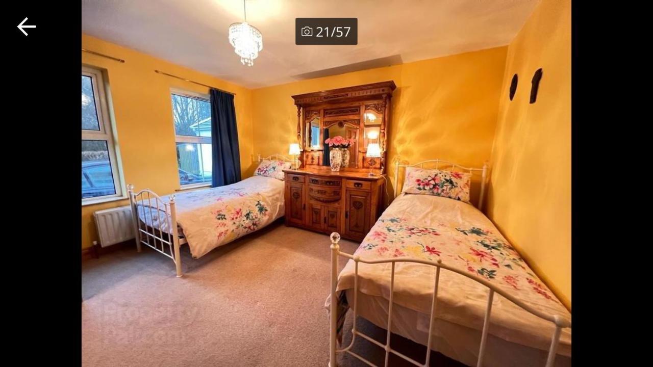 ブッシュミルズ Asdee House Bed & Breakfast エクステリア 写真